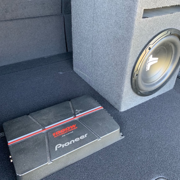 pioneer 1000 watt amp